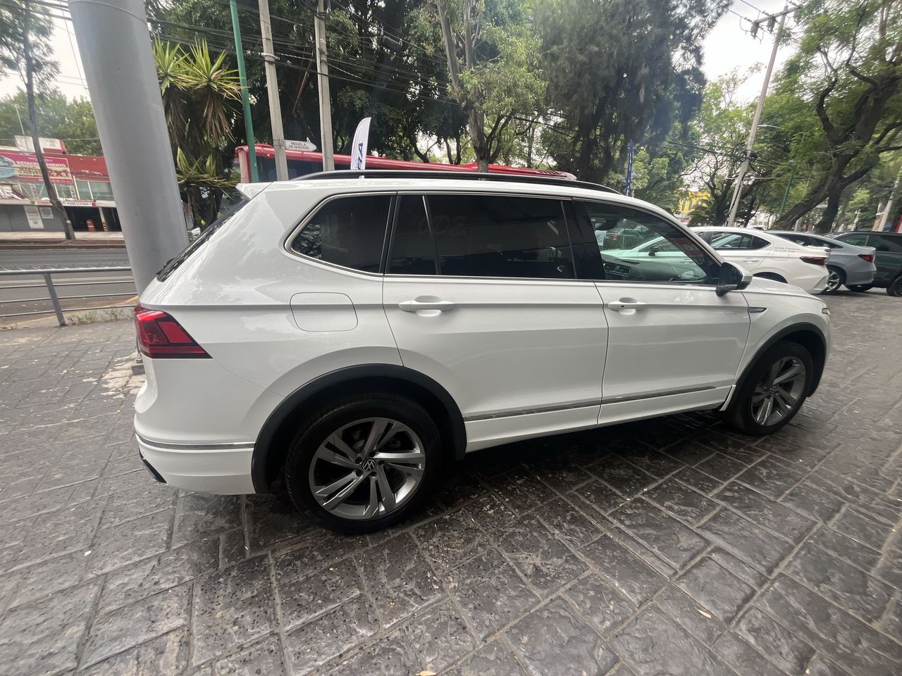 2022 Volkswagen Tiguan 1.4 R-Line 5p At