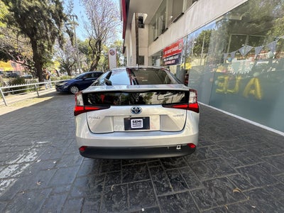 2021 Toyota Prius 1.8 Base Hibrido Cvt