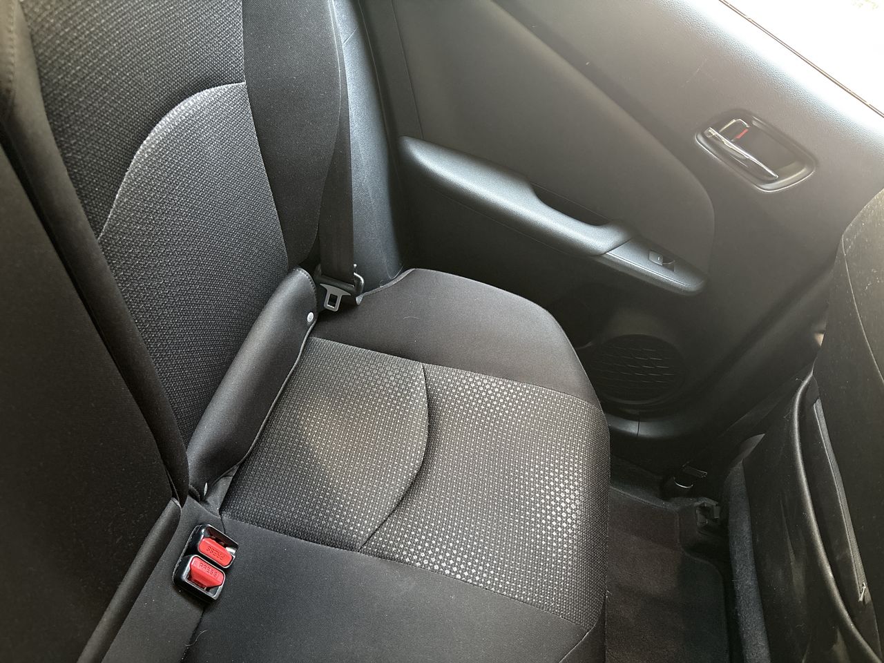 2021 Toyota Prius 1.8 Base Hibrido Cvt