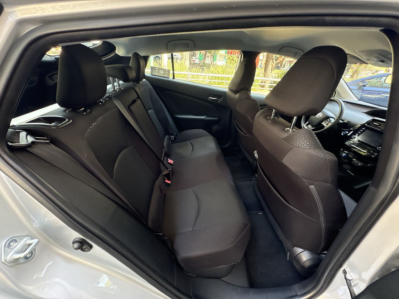 2021 Toyota Prius 1.8 Base Hibrido Cvt