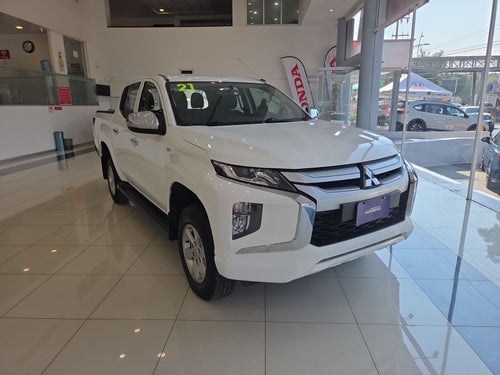 2022 Mitsubishi L200 2.4 GLX 4x2 Mt